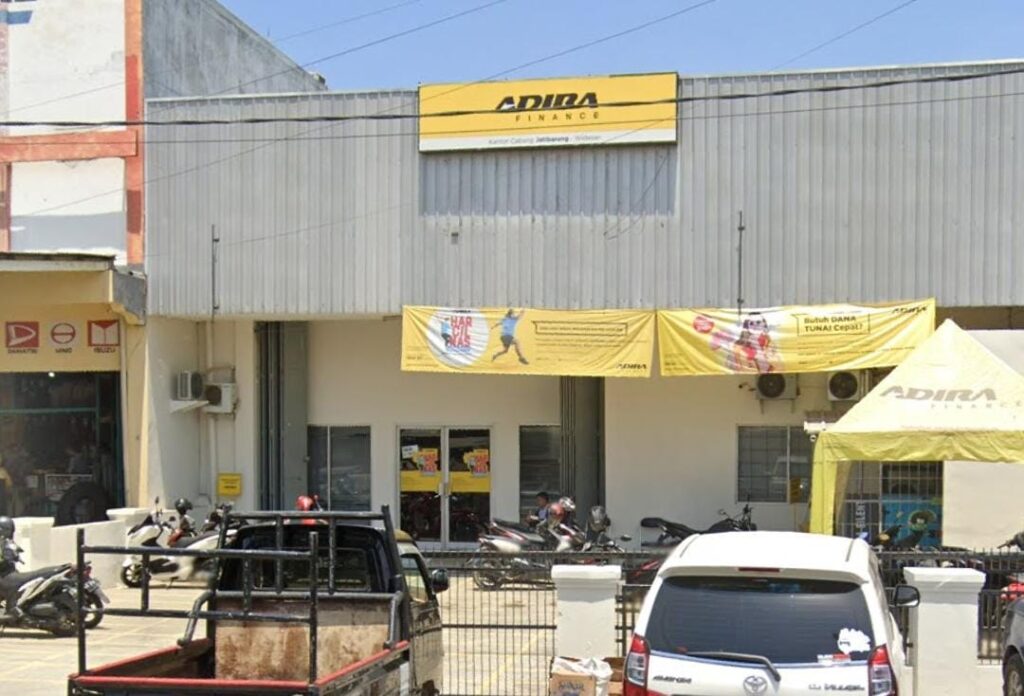 kantor cabang adira indramayu