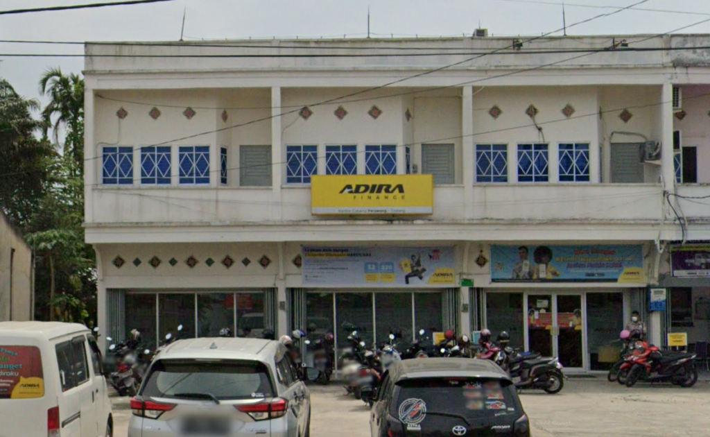 kantor cabag adira perawang tualang