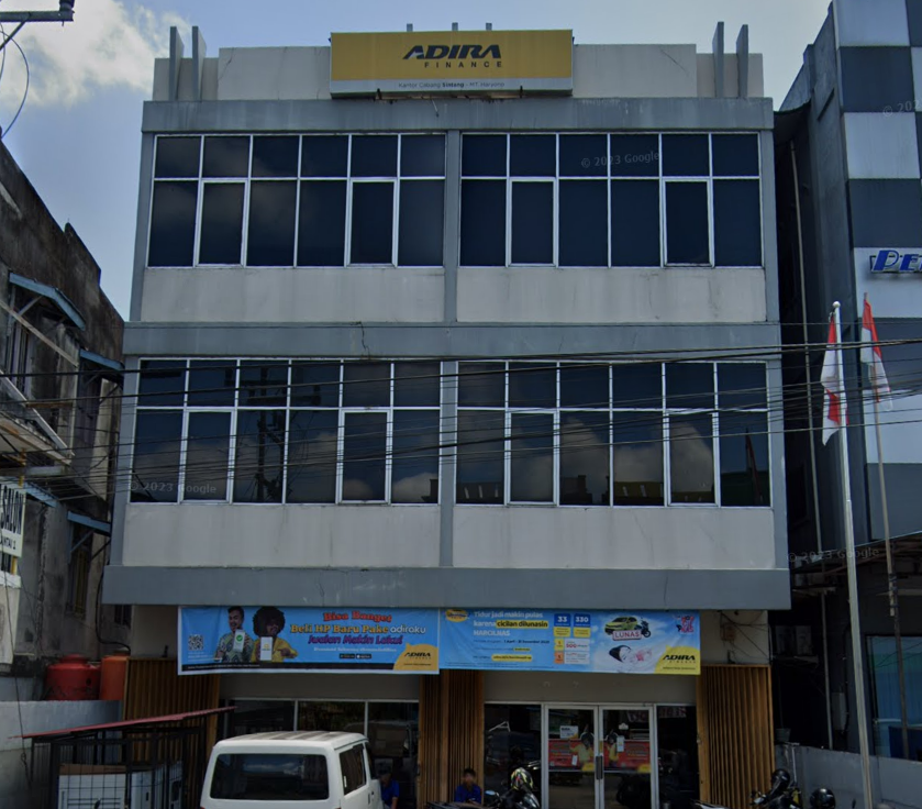 kantor cabang adira sintang