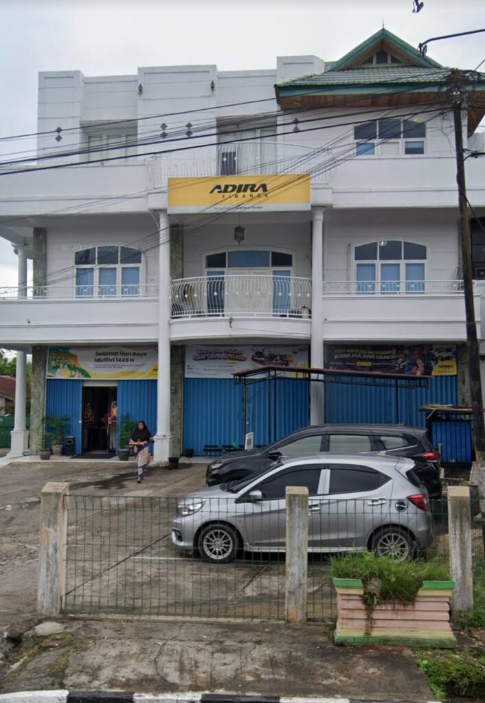 kantor cabang adira solok