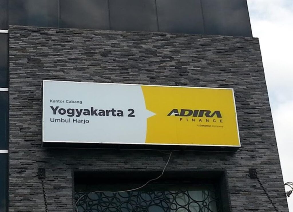 kantor cabang adira umbul harjo
