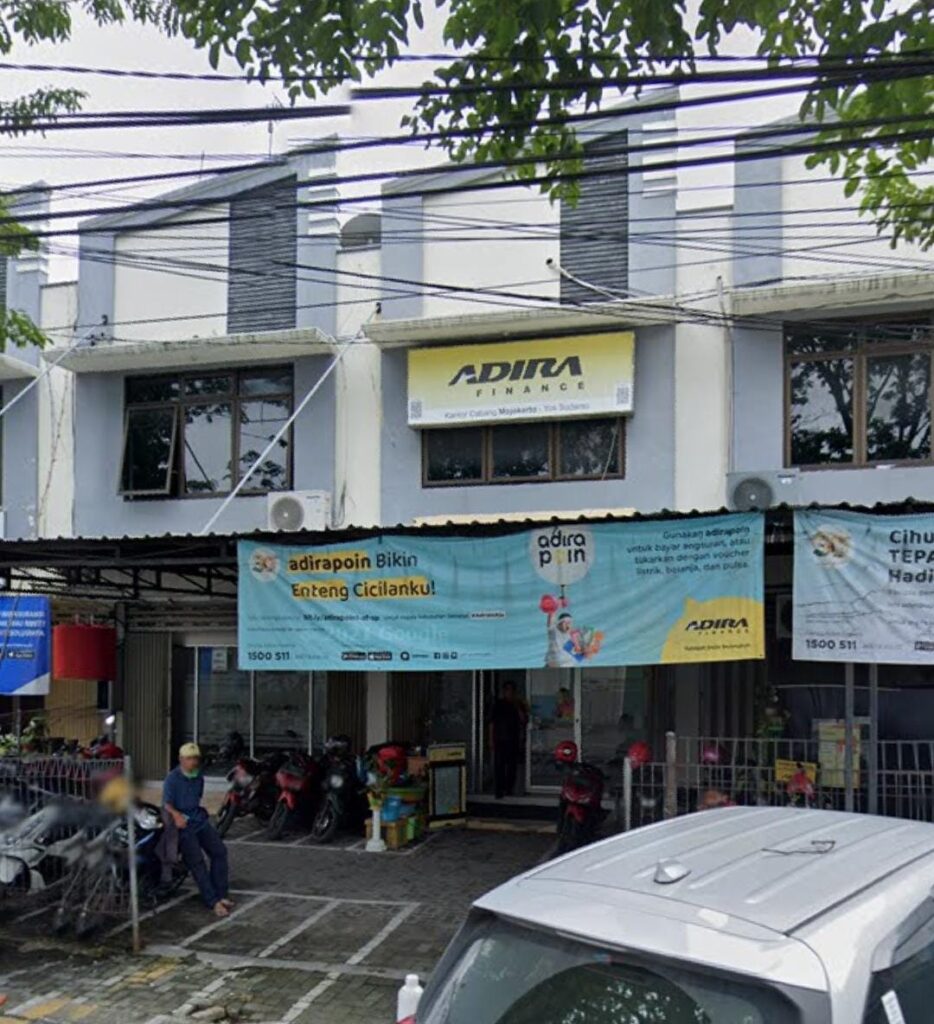 kantor cabang adira mojokerto