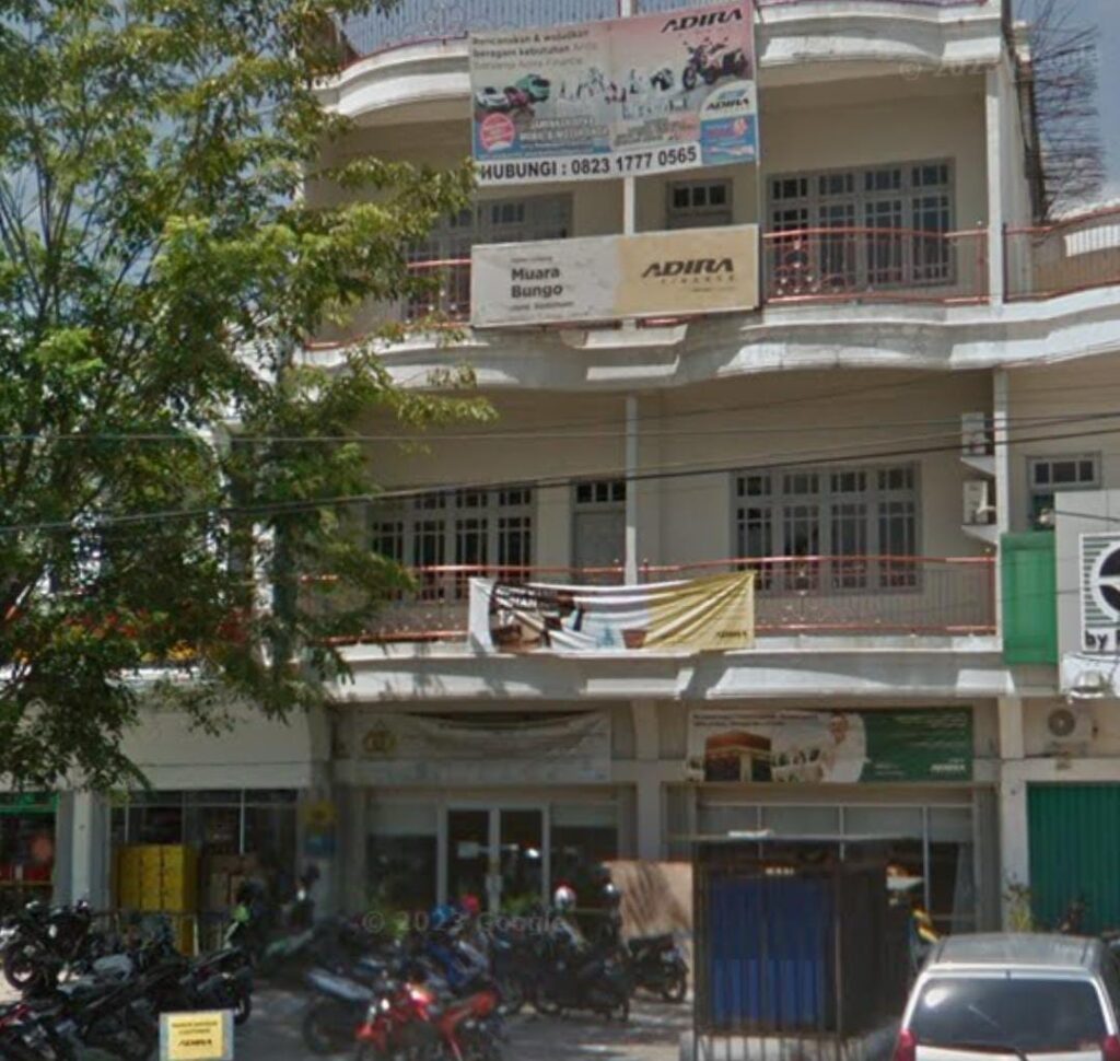 kantor cabang adira muara bungo